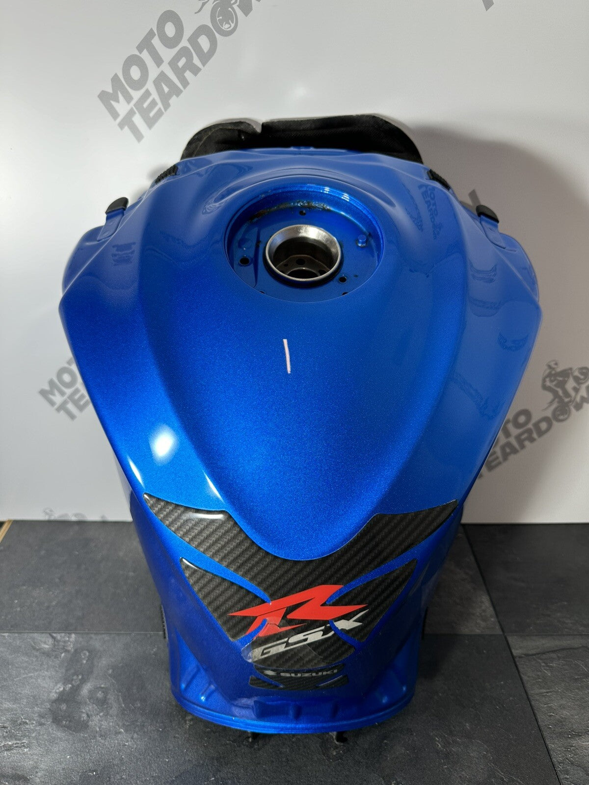 Suzuki GSXR 1000 2014 Fuel Tank Petrol Tank 22774 Miles 2009-2016 OEM *UK ONLY*