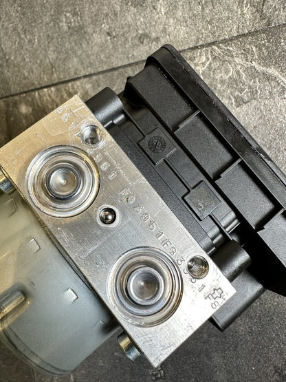 BMW S1000RR 2023 ABS Module Pump Actuator 2019-2022 Gen 4 OEM J43386