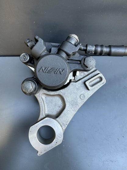 YAMAHA YZF R1 REAR BRAKE CALLIPER CALIPER WITH HANGER BRACKET 09-14 OEM R1 Brake