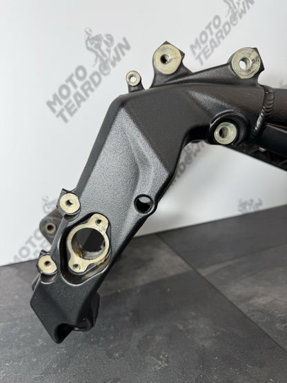 8d2c0ec2-a836-4065-941a-bfacb2102200