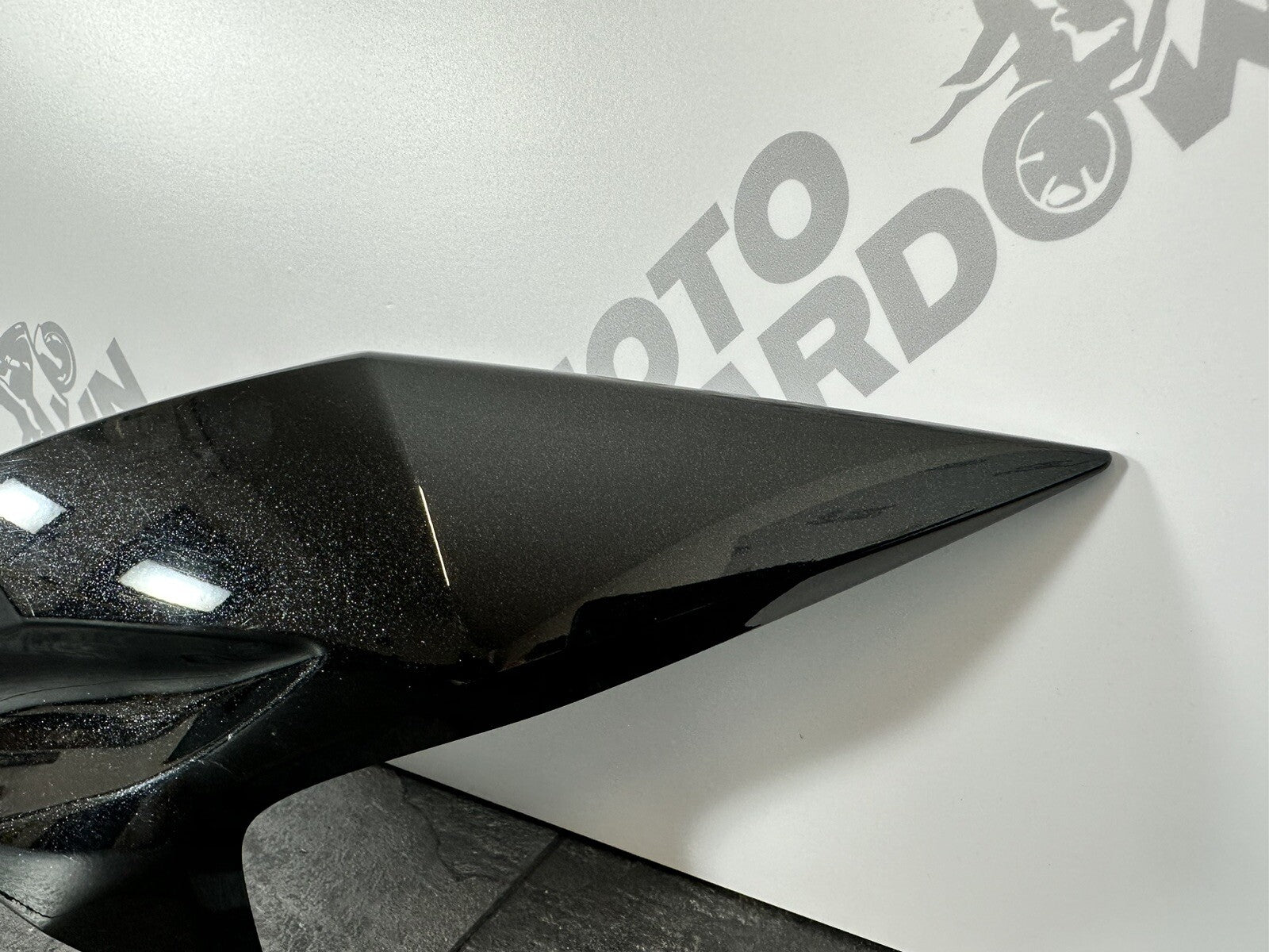 Kawasaki Z800 2016 Left Side Headlight Fairing Panel 12691 Miles 2013-2018 OEM