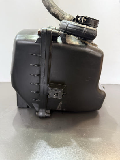 38028f2b-58c4-430b-a8e9-72258bc0d2bf