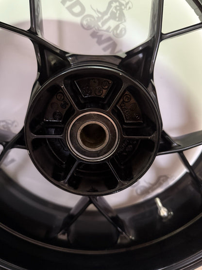 aabdc57e-25a7-4aee-a654-39fcf704c769