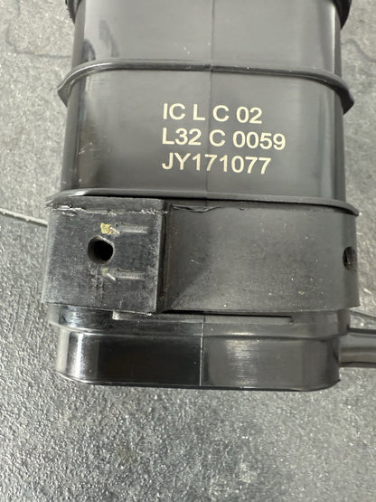 9f63f5cb-bdf2-4a80-87d3-d7b11d9878dd