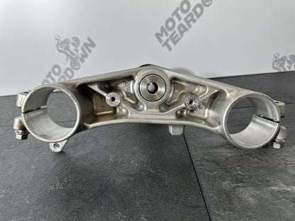 Suzuki GSXR 1300 2016 HAYABUSA Lower Yoke Steering Stem Bearings 18408 Miles OEM