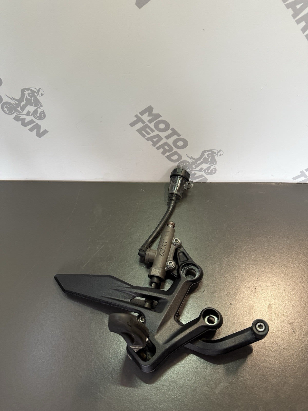 00cbebcb-1b68-4a96-875f-2a4c274b3f01