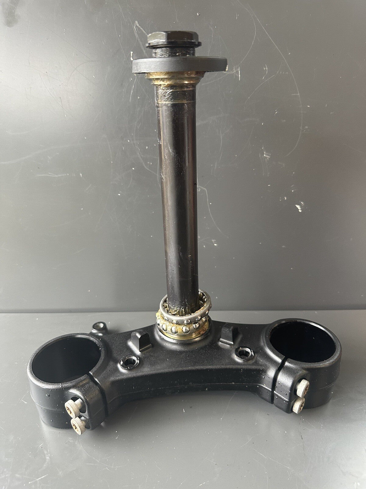 KTM 790 DUKE  Bottom Yoke Bottom Clamp, Lower Yoke Lower Clamp - 64101031032 OEM