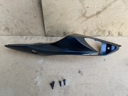 SUZUKI GSXR 600 / 750 Left REAR LEFT SIDE TAIL FAIRING COVER COWL 47211-14J 2017
