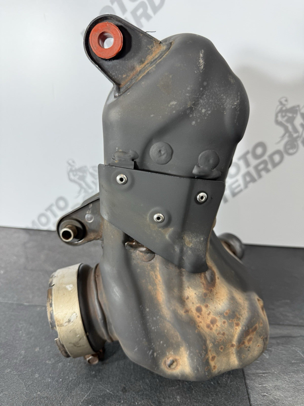 6f7b1305-62d2-437f-a3be-f83515632853