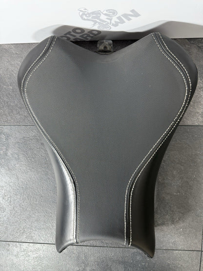 Triumph Street Triple 765 RS 2021 Front Riders Seat 21650 Miles 2020-2022 OEM