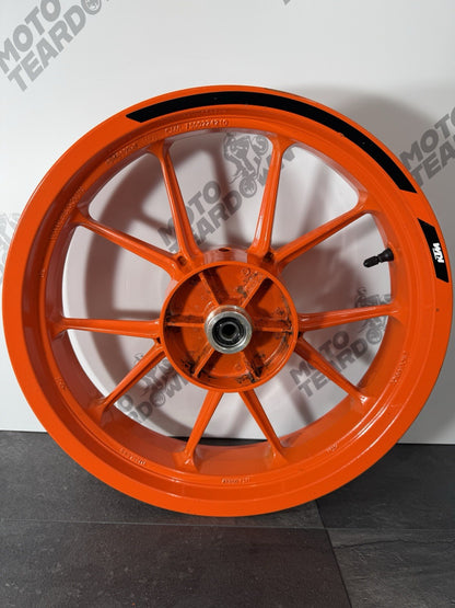 b8fd7a31-9d52-4502-bc23-cc60bb1ab6a9