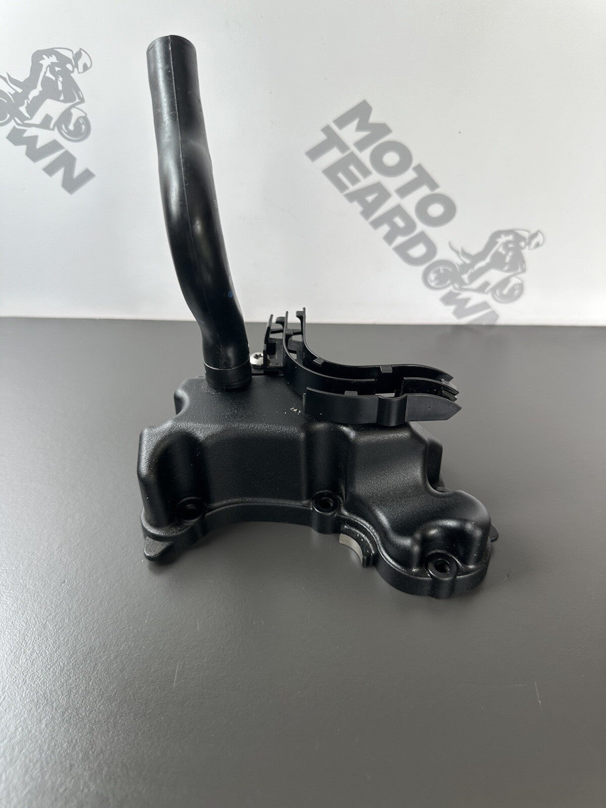 b16e715a-4baa-4d51-a6e3-5d1707fbea5d