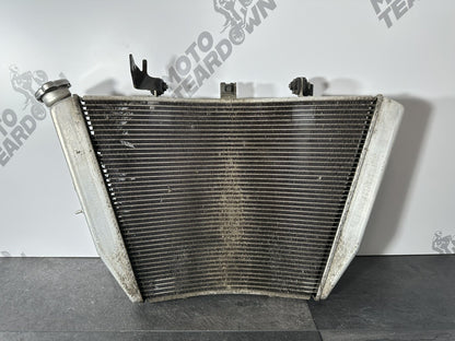 Suzuki GSXR 1000 2014 Radiator Coolant Radiator 22774 Miles 2009-2016 OEM
