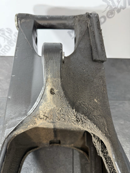 Yamaha YZF R125 R 125 2014 Swing Arm Swingarm Rear 26983 Miles 2008-2018 OEM