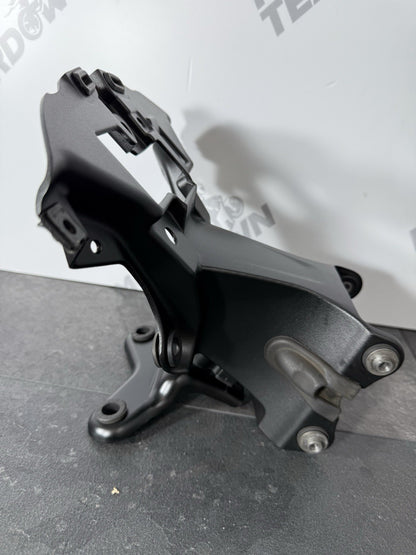 Triumph Street Triple 765 RS 2021 Clock Stay & Light Mount 21650 Miles 2020-2022