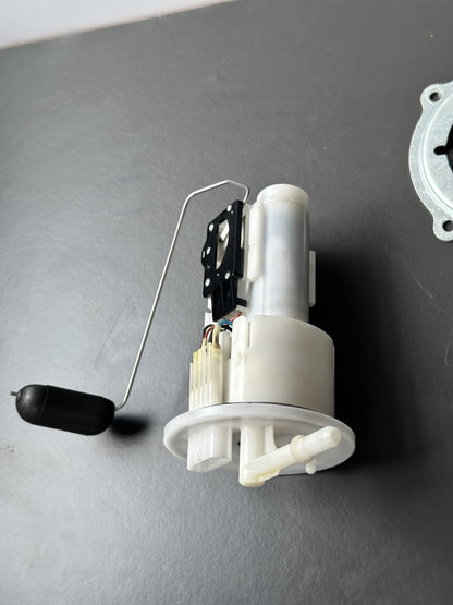 2022-2023 YAMAHA MT-07 Fuel Pump UK Delivery ONLY - 1WS1390710 MT07 Petrol Pump