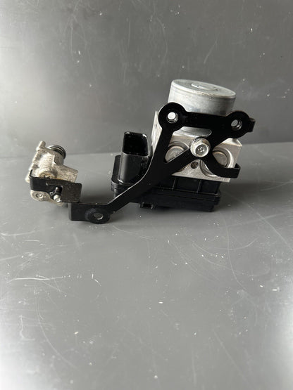 Yamaha MT09SP ABS pump 2021 - 2024 Yamaha MT09 SP ABS pump OEM 2022 5101 Miles