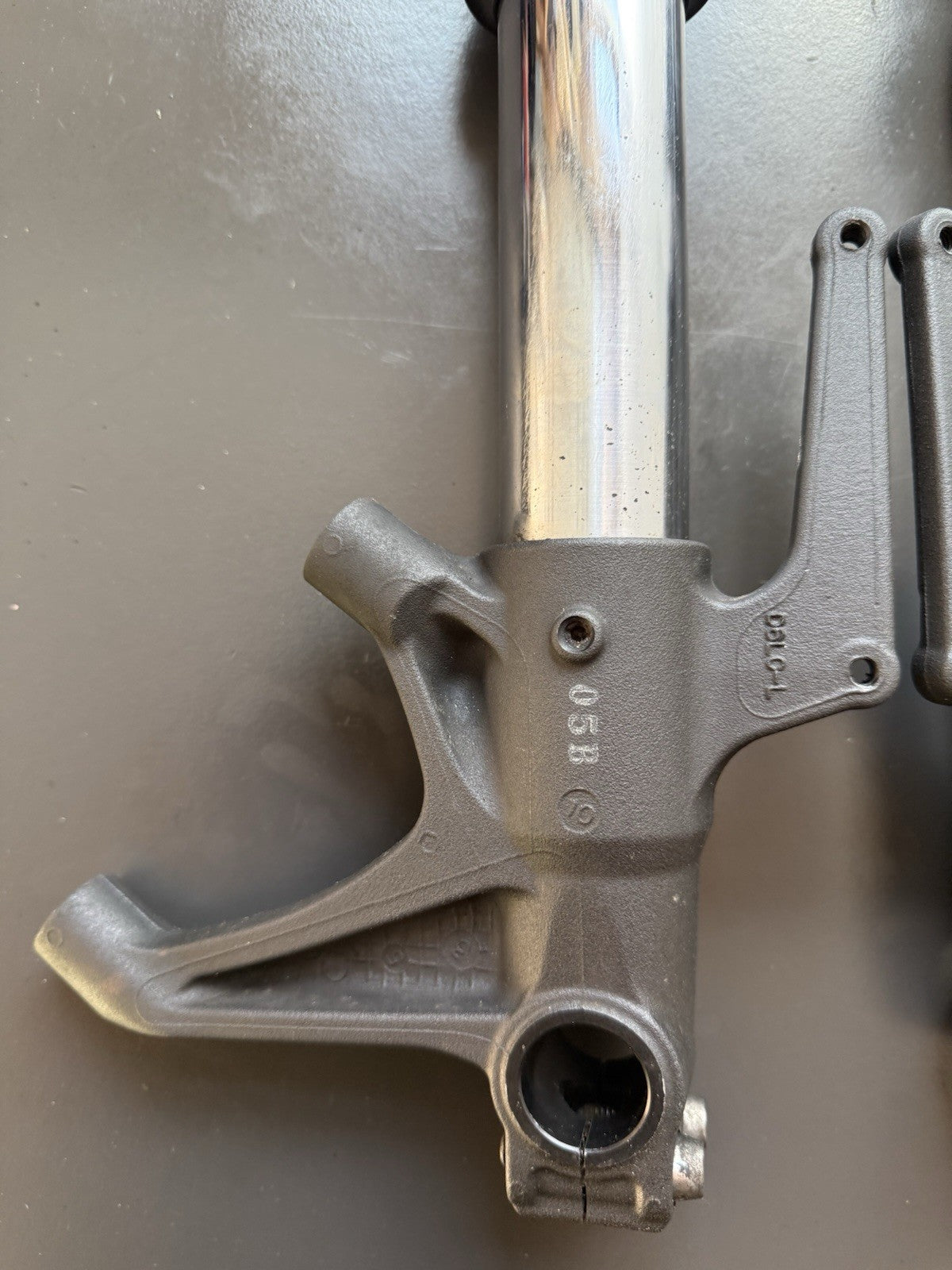 Triumph Street Triple 675R Front Forks Suspension 2008-2011 READ DESCRIPTION