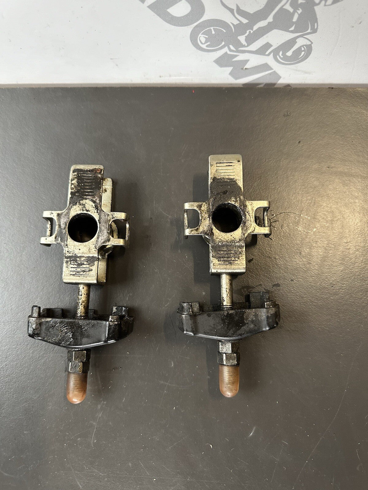 YAMAHA MT-03 REAR WHEEL CHAIN ADJUSTERS Yamaha MT03 Chain Adjusters OEM 2020-