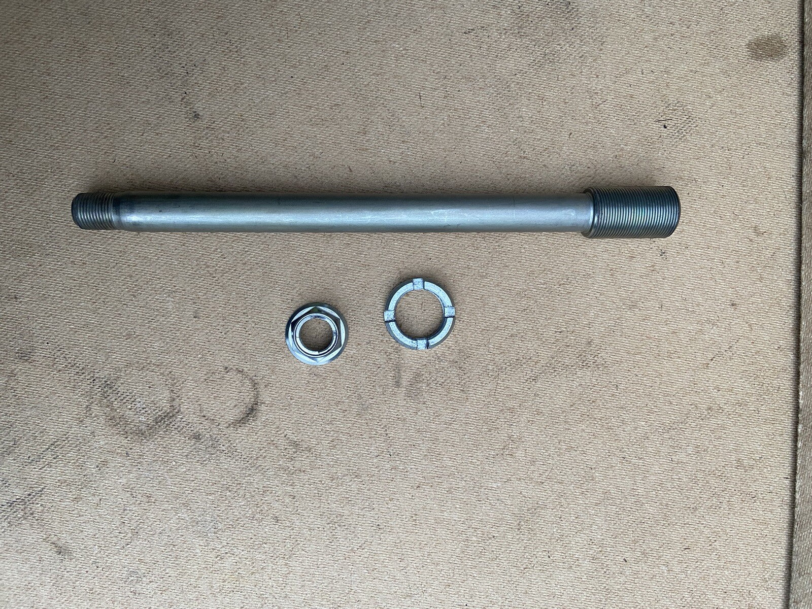 SUZUKI GSXR 600 750 SWING ARM SPINDLE 2017 GSXR L1-L6 GSXR Swingarm Spindle OEM