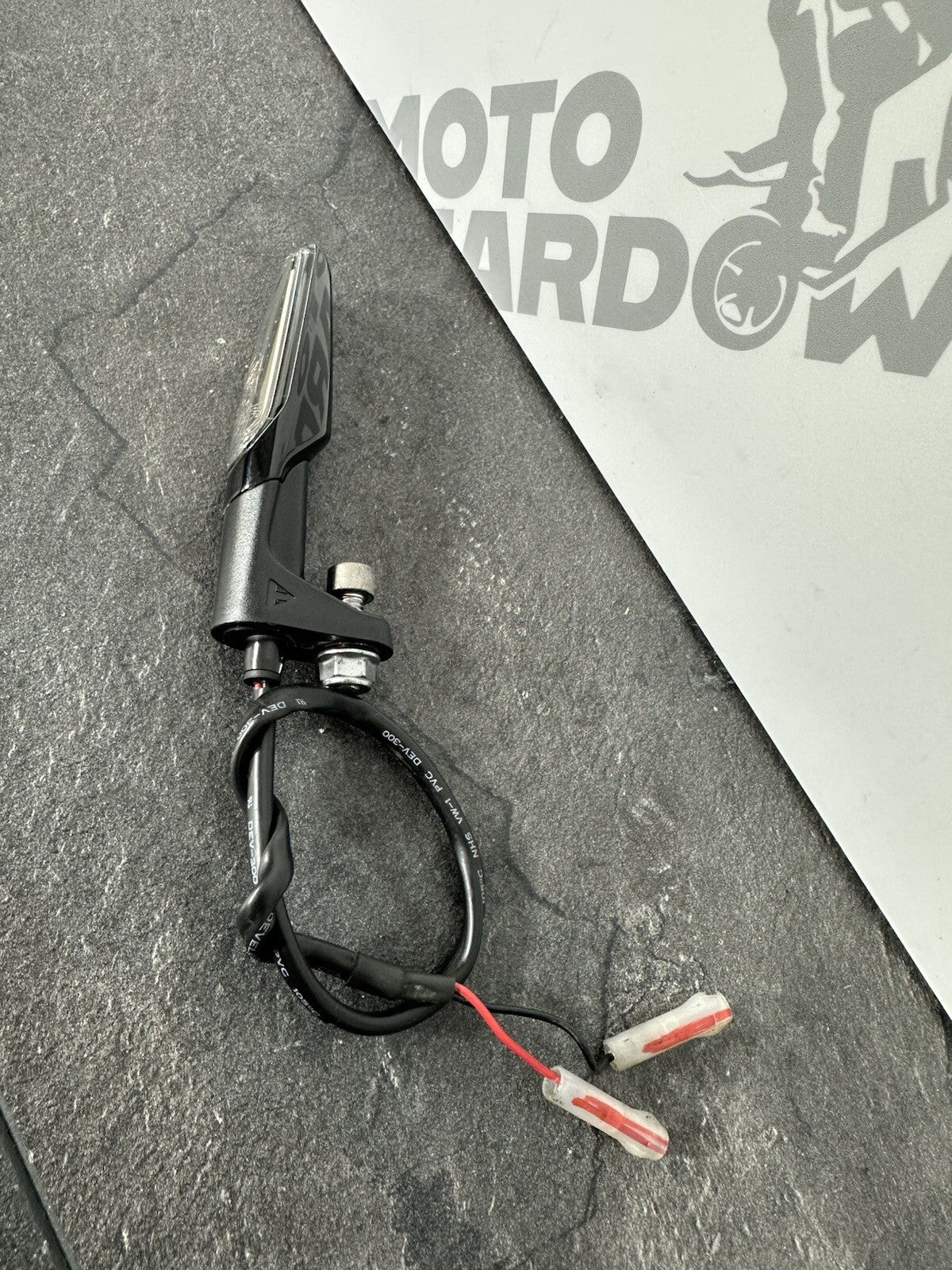 Triumph TIGER 900 GT PRO 2022 Indicator LED Scrolling 6337 Miles 2020-2023 OEM