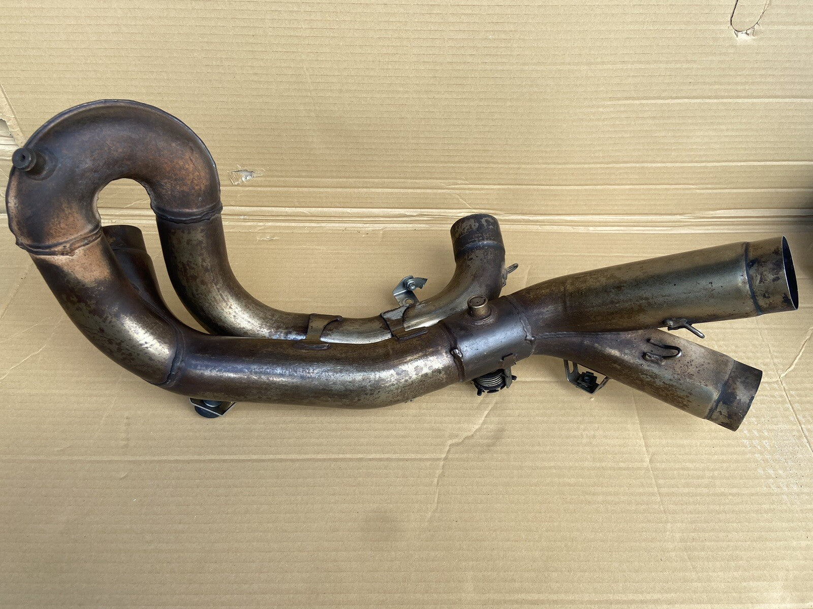 Ducati exhaust header collector Exhaust Centre 848 1098 1098S 57012606B OEM
