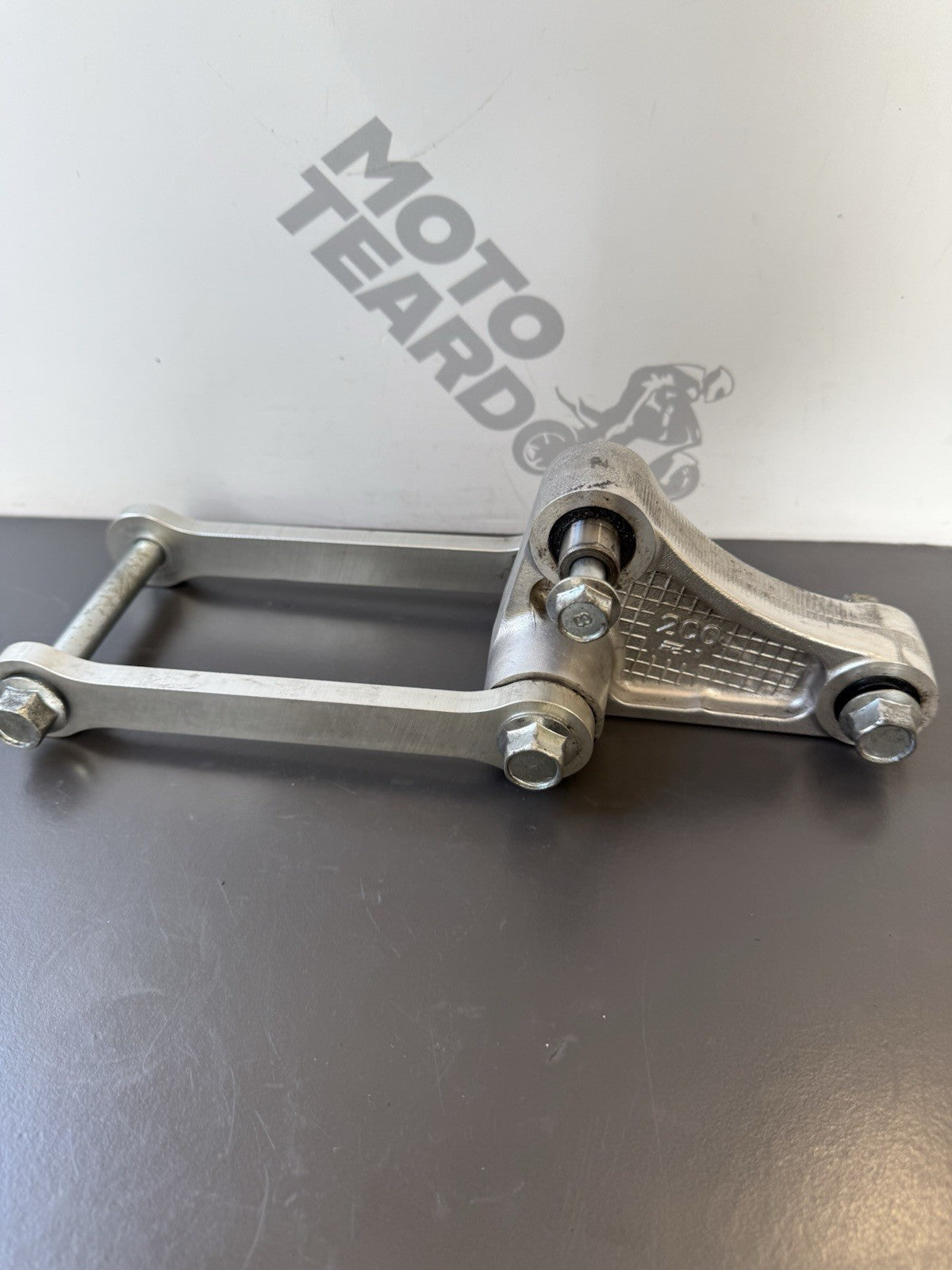 302aae3b-31f7-48a2-b868-aad0583fcd6a