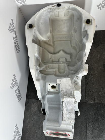 Aprilia Tuono V4 1100 2021 Fuel Tank Petrol Tank 6606 Miles 2022 2023 24 UK ONLY