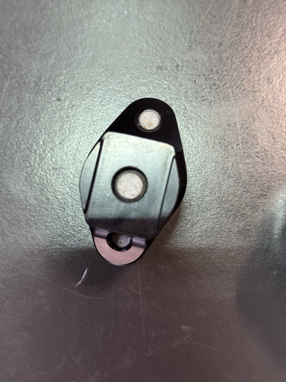 c555b833-d825-46e4-90a0-b7c6945c41a8