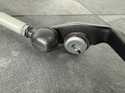 0d2b057d-9508-4536-bd9e-6a63552890ab