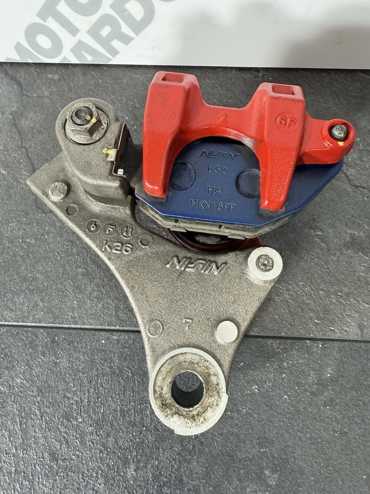 915fdc9c-7bd1-4ba6-b27b-1f66b7d9617b