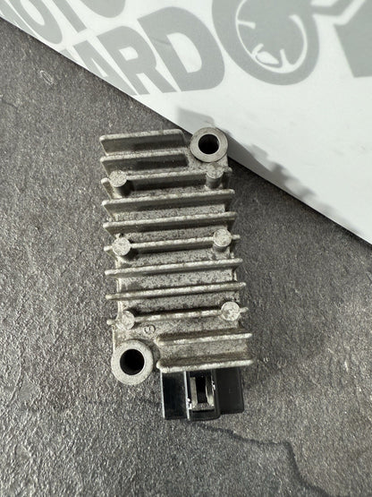 Yamaha YZF R125 R 125 2014 Regulator Rectifier 26983 Miles 2008-2018 OEM