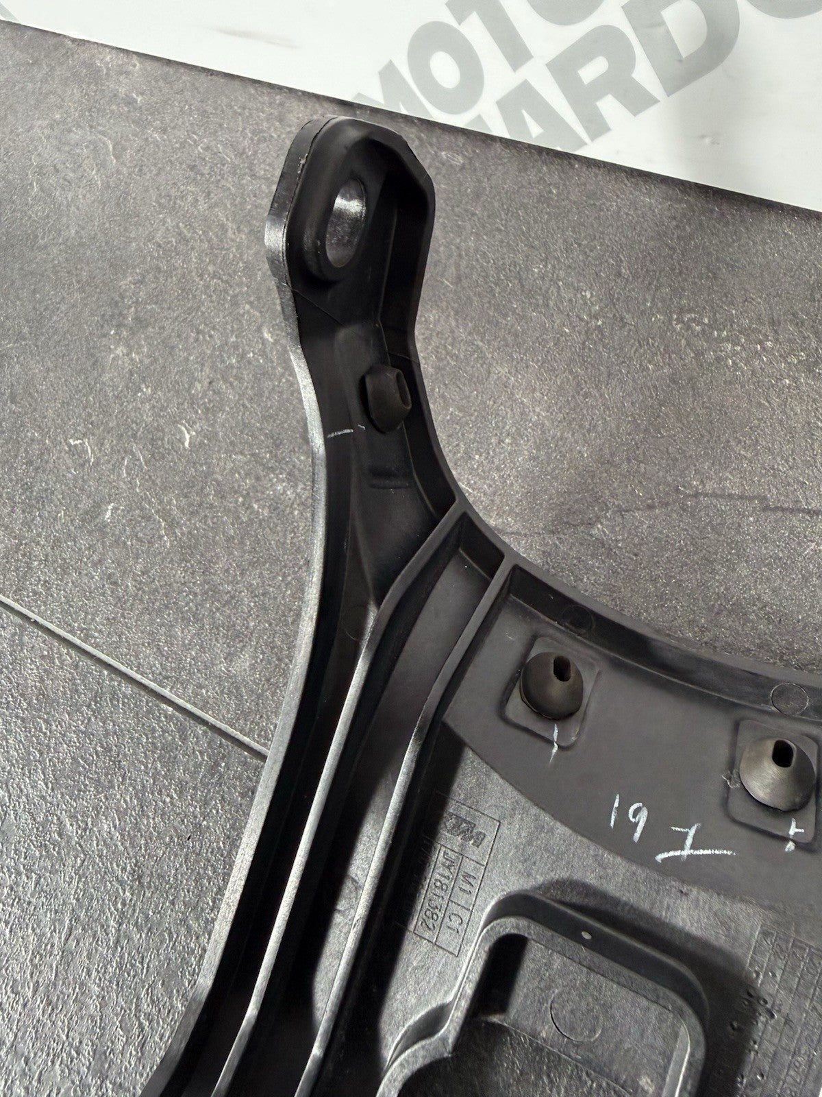 bb228ac4-a895-42f0-a15b-d5902f01cb59