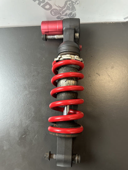 Triumph Speed Triple SHOCK ABSORBER REAR TRIUMPH SPEED TRIPLE 1050 2011 - 2015