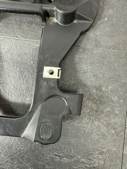Yamaha YZF R125 R 125 2014 Subframe Inner Tray Panel 26983 Mile 2008-2018 OEM