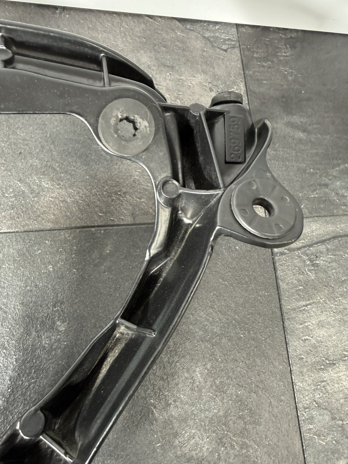 5ed1729f-8524-4ac5-8a9f-3f0e8779304c