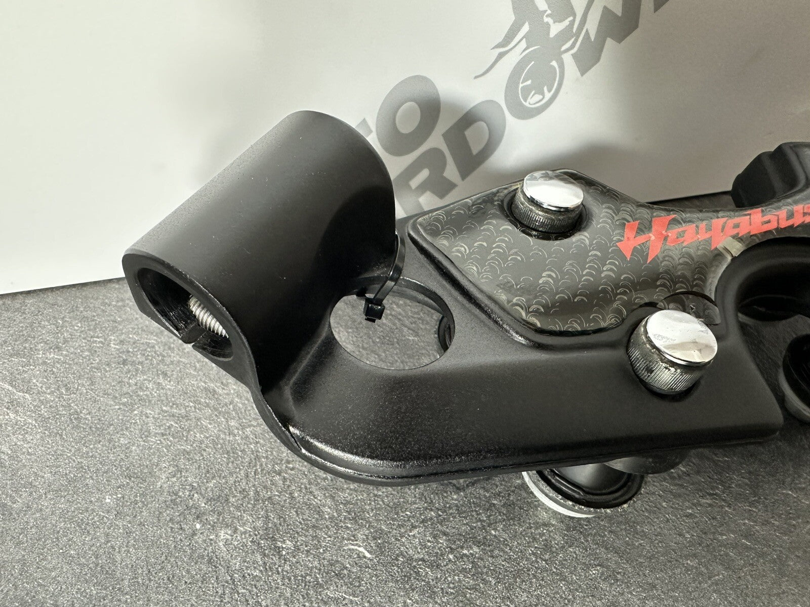Suzuki GSXR 1300 2016 HAYABUSA Handlebar Holder Top Yoke Cover 18408 Miles OEM