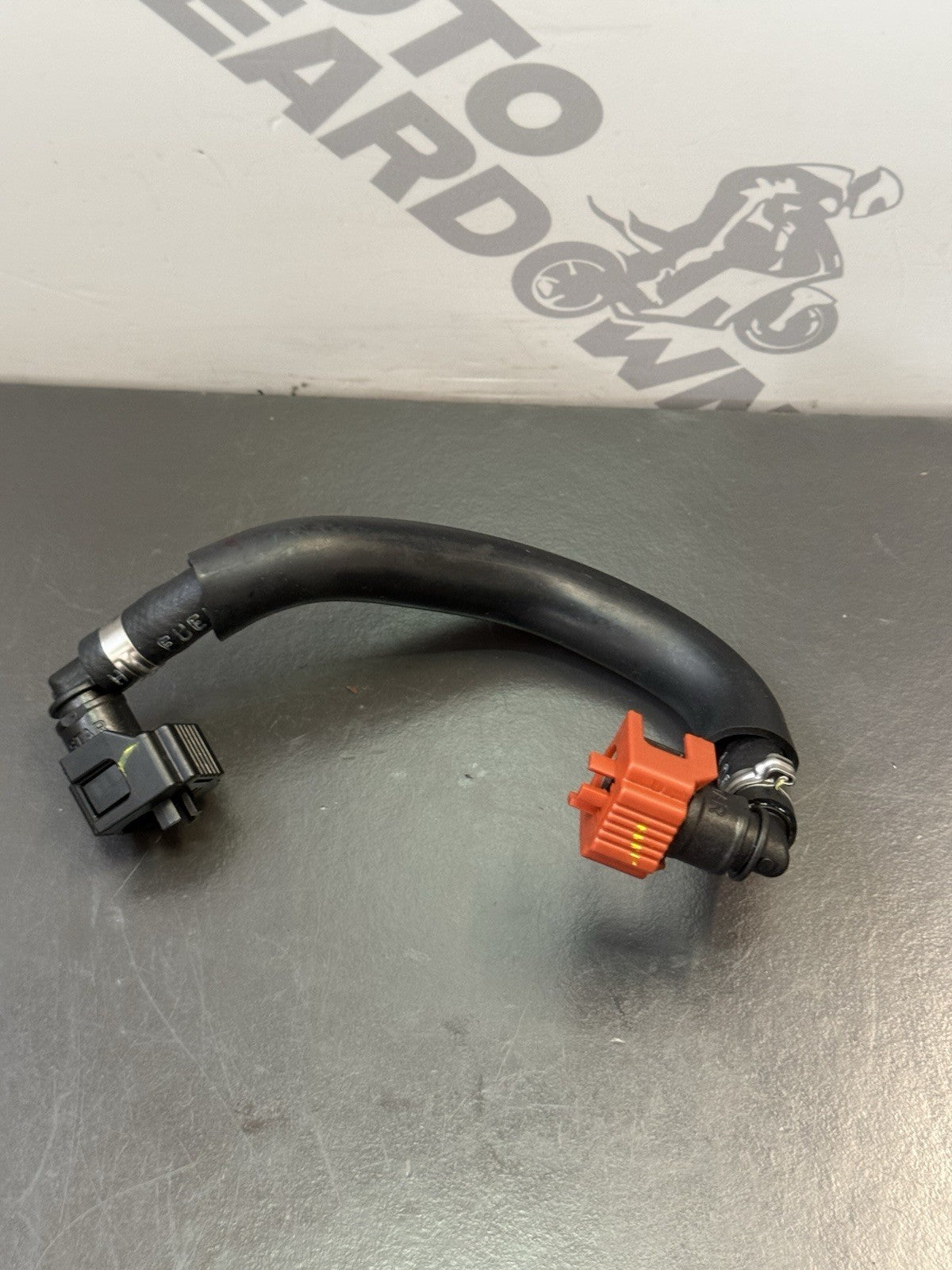 f27d2c56-f136-4c83-bc6e-f961c71de428