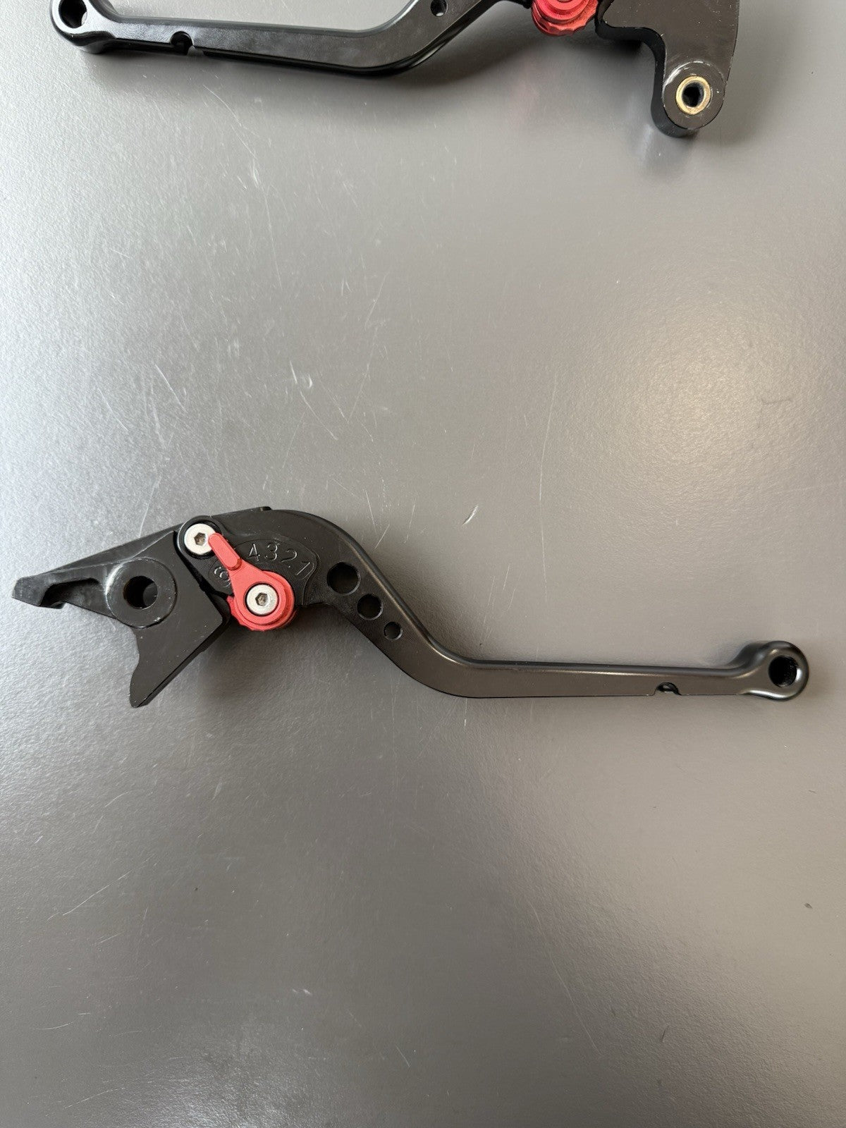 Long Black Clutch & Brake Levers For Triumph Trident 660 2021-2025 UNBRANDED