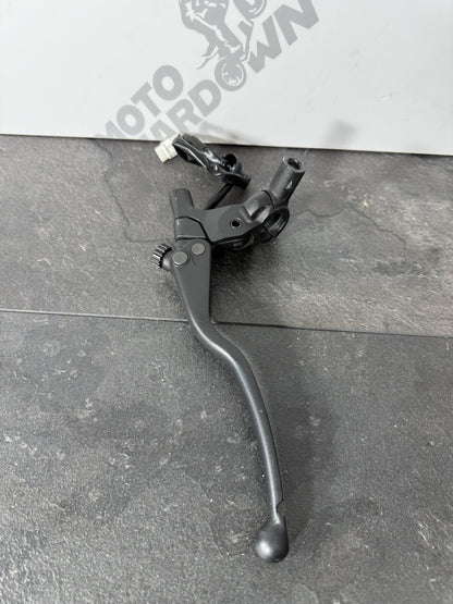 a124cfe2-d9ac-41dd-a9d5-01282ef6140a