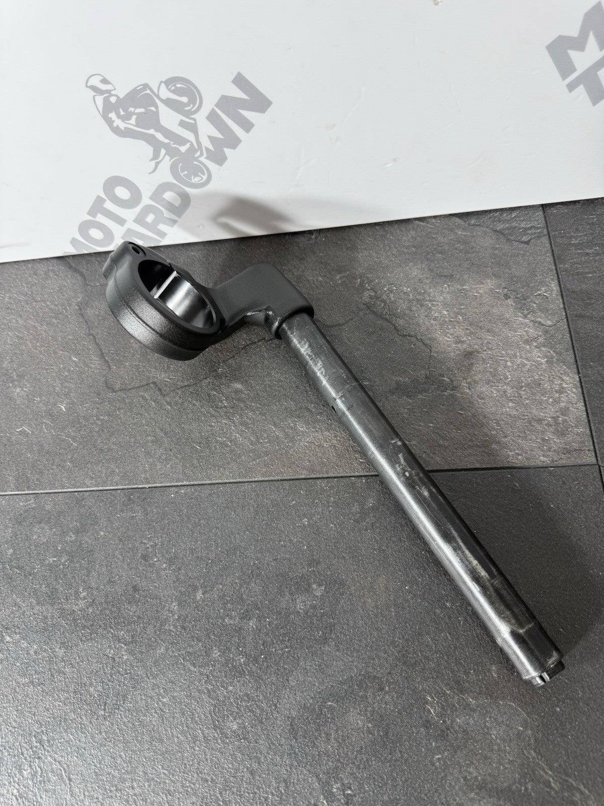 a8554573-174d-4fb6-810b-6bc0249d5f3e