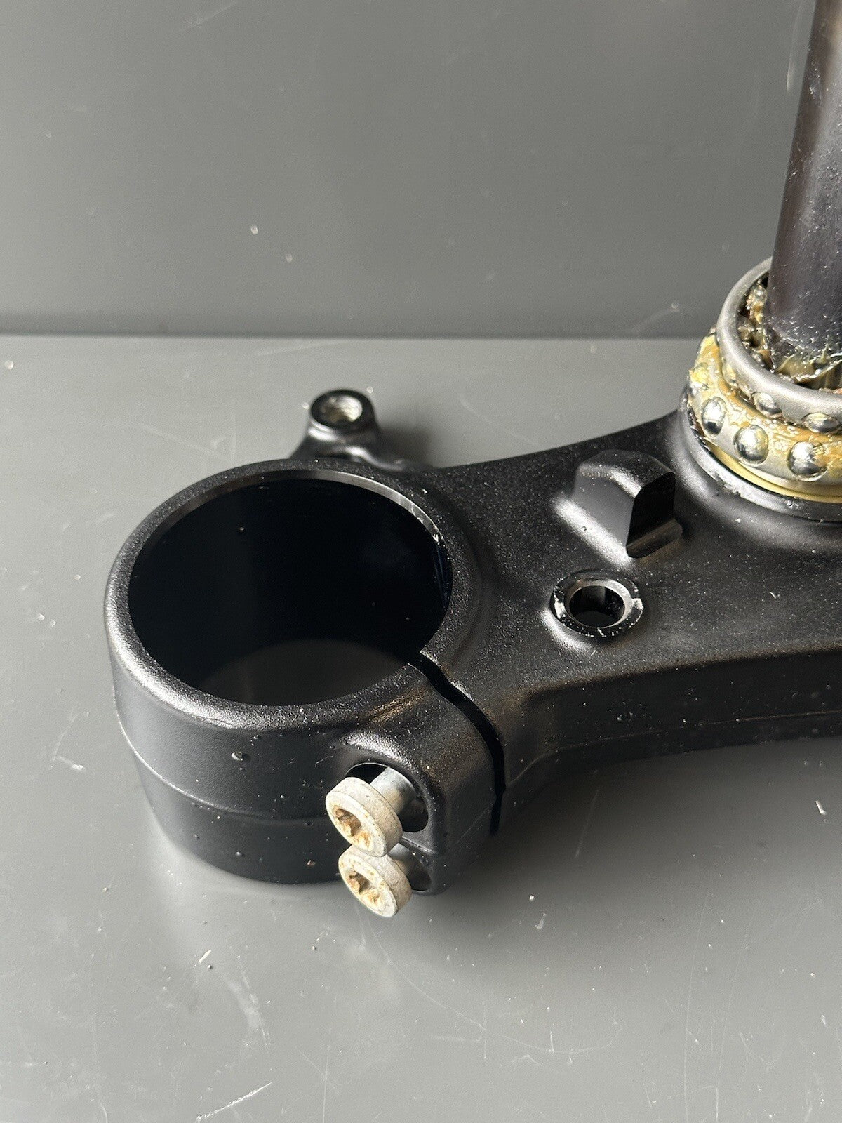 KTM 790 DUKE  Bottom Yoke Bottom Clamp, Lower Yoke Lower Clamp - 64101031032 OEM