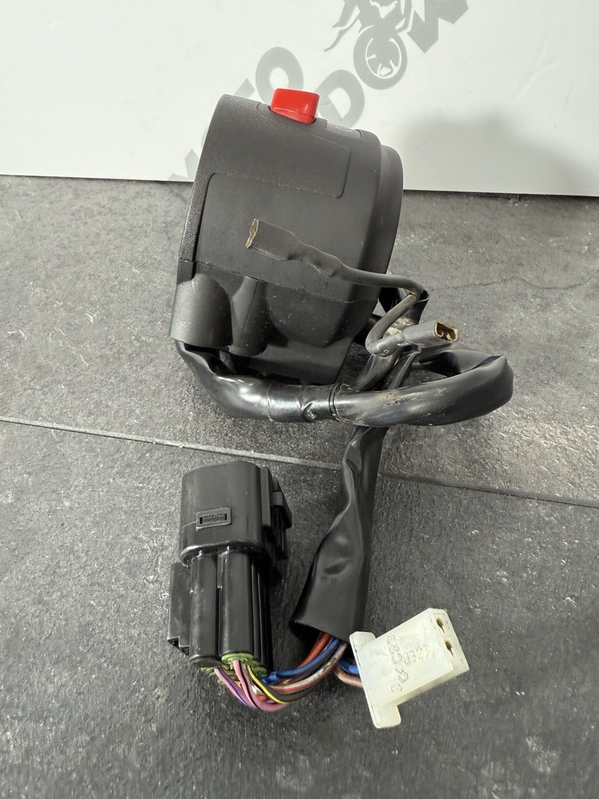 5a0119f6-d373-4550-84da-a6f5cfbe5c0b