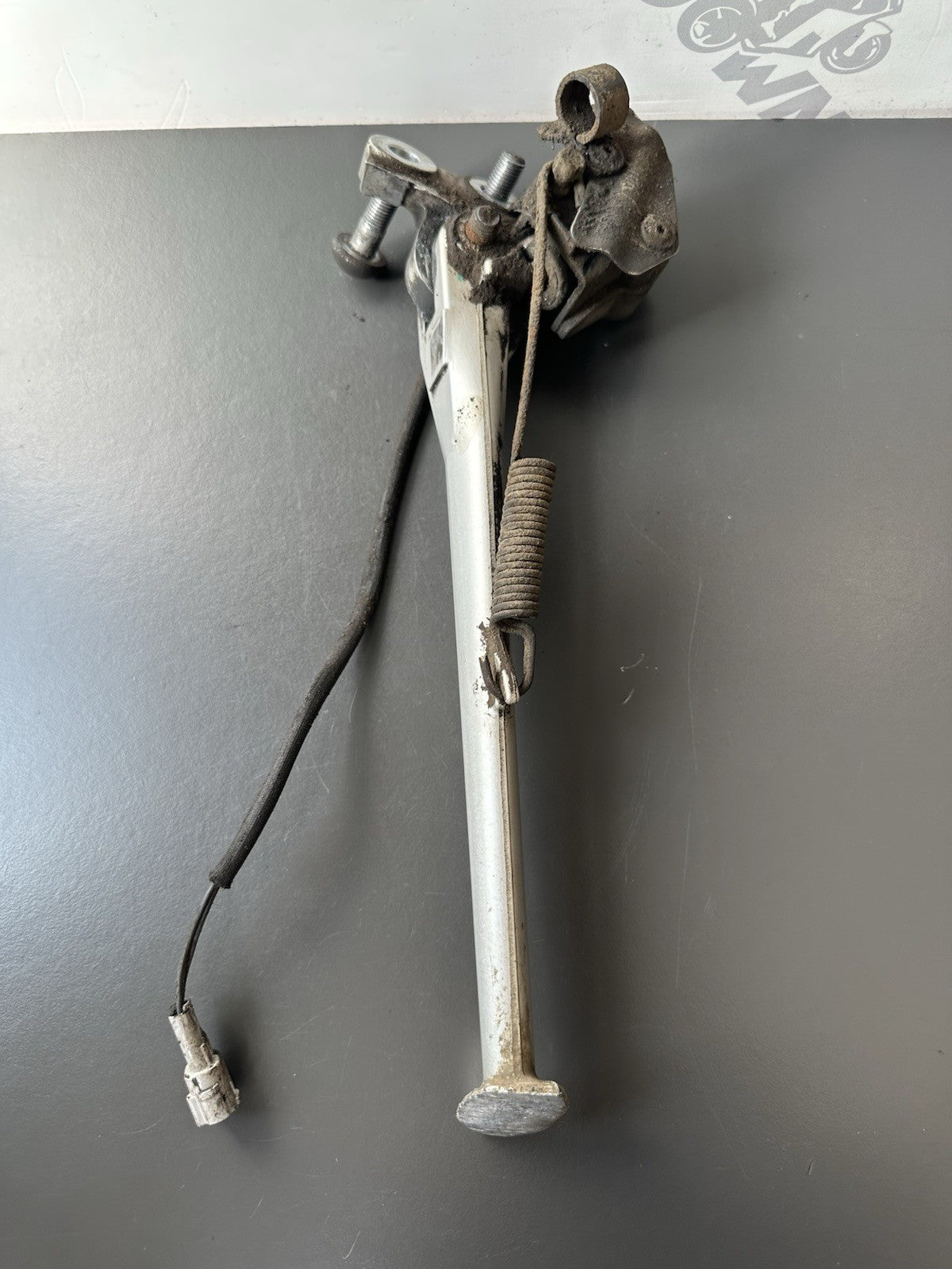 TRIUMPH STREET TRIPLE 765R 765RS SIDE STAND KICKSTAND STAND SWITCH OEM 2017-2019