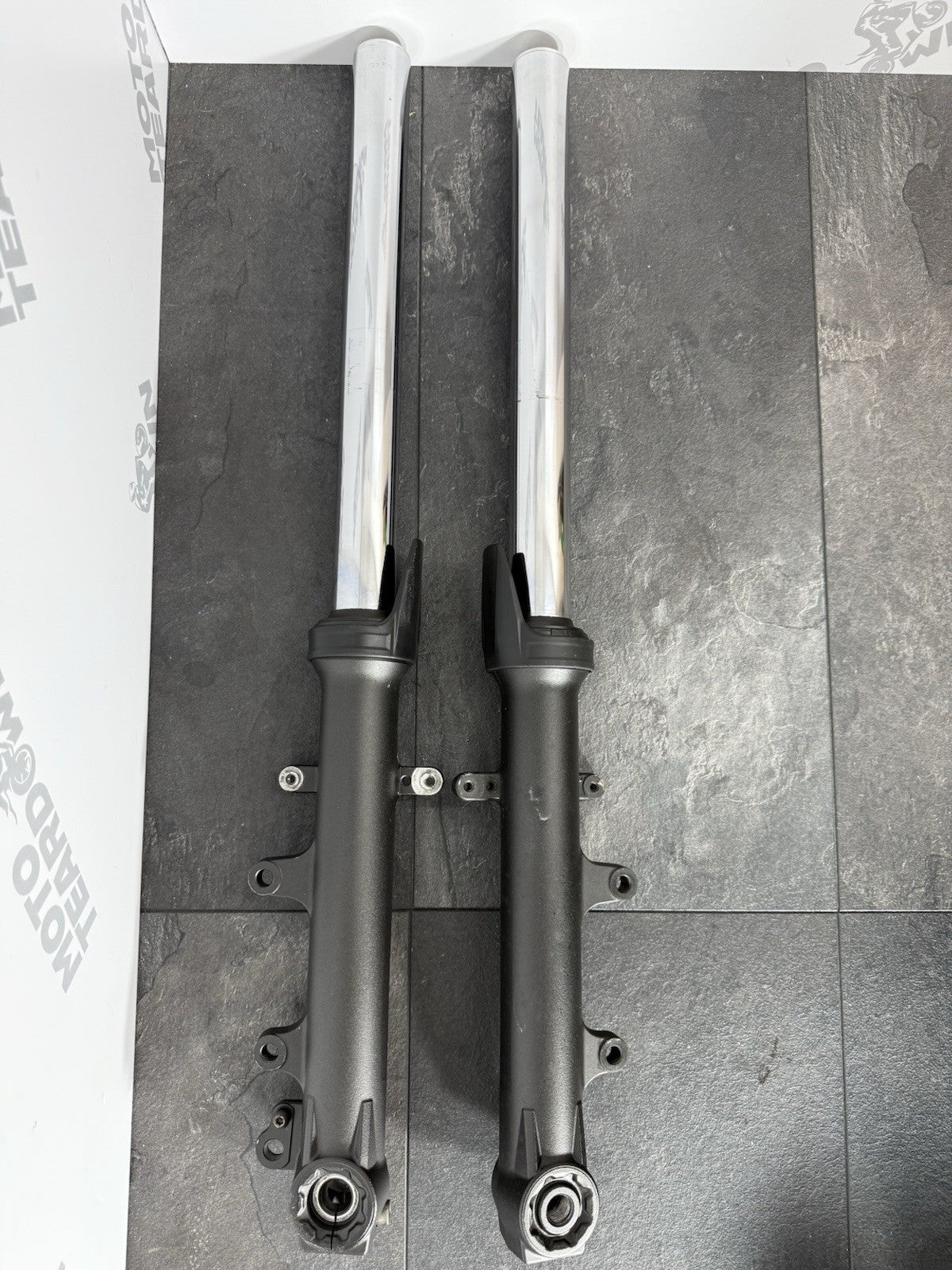 2e170814-1af3-40ee-b23b-8c2c47ccd3c9