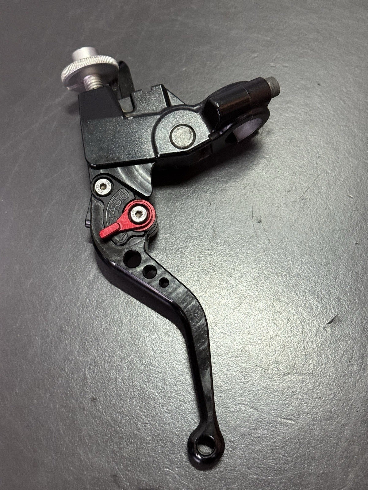 5bee99fd-3b6b-44e9-8c3f-da4dbaa5d94b