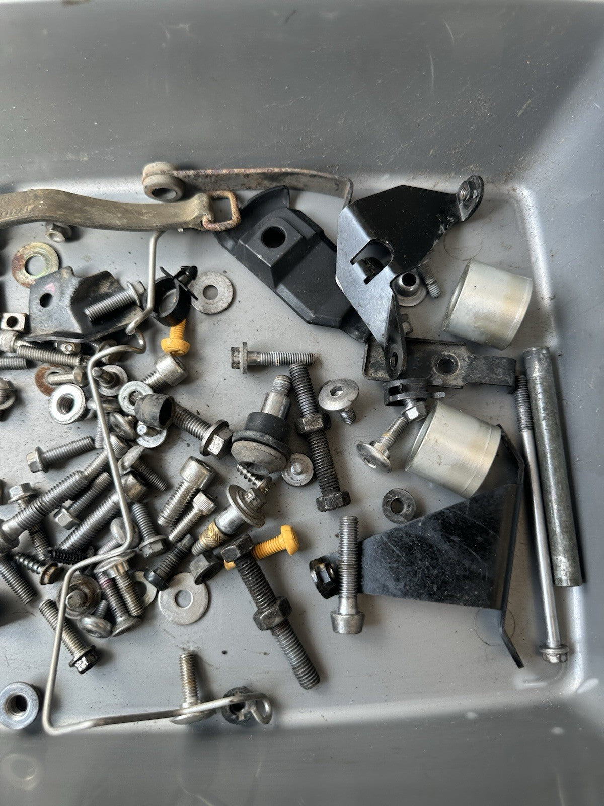 TRIUMPH STREET TRIPLE 675 Job Lot NUTS BOLTS SPARES Job Lot 8382 Miles OEM 2010