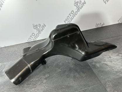 Suzuki GSXR 1300 2016 HAYABUSA Right Air Intake Duct Tube 18408 Miles OEM