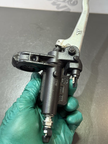 a95d878e-5a4b-4c00-9c2c-e9645bb085cb