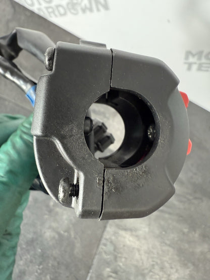 9bad0bc0-2505-4b19-8c5e-9c2d92e9898f